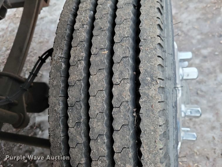 image for item NO9835 2003 Chevrolet C6500 rollback truck