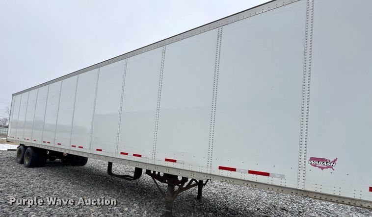 image for item YA0133 2014 Wabash dry van trailer