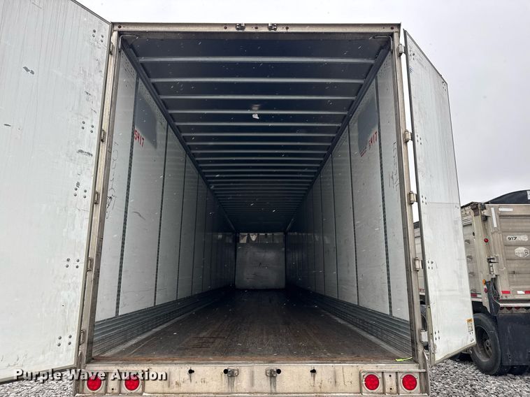 image for item YA0133 2014 Wabash dry van trailer