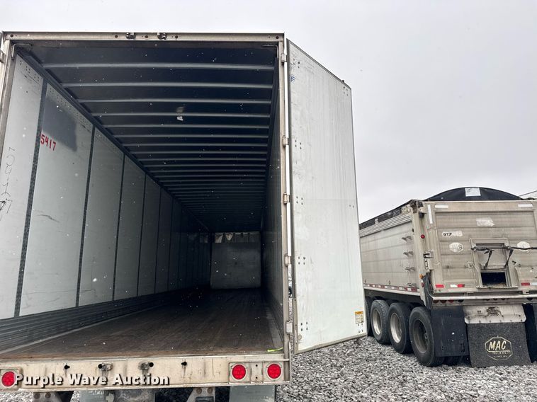 image for item YA0133 2014 Wabash dry van trailer