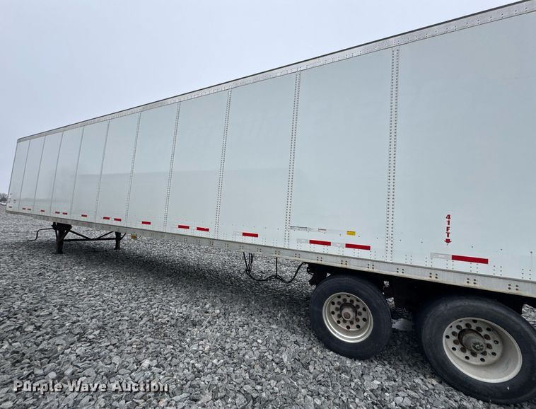 image for item YA0134 2014 Wabash dry van trailer