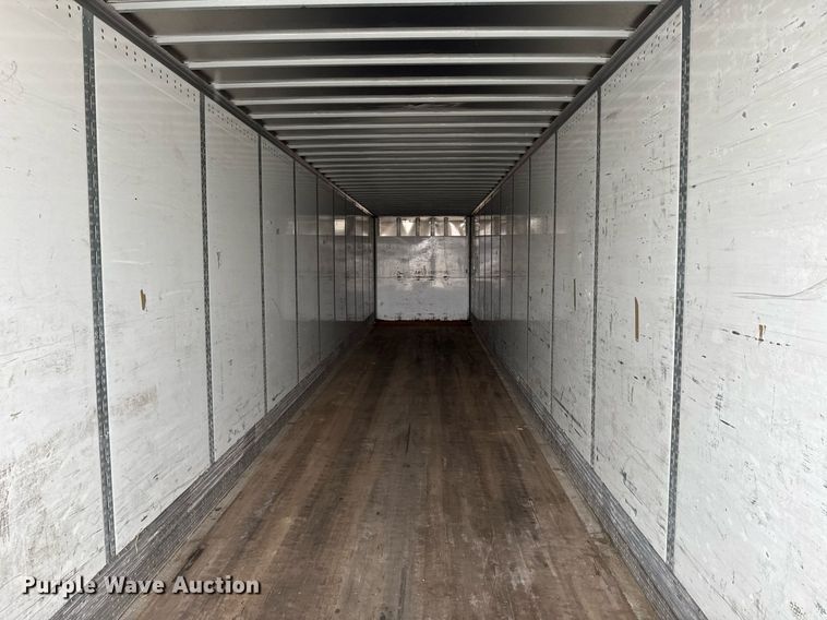 image for item YA0134 2014 Wabash dry van trailer