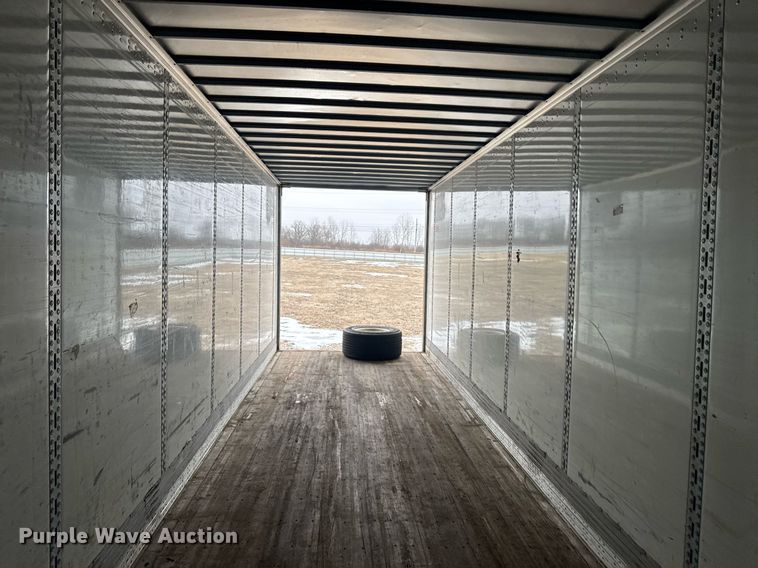 image for item YA0134 2014 Wabash dry van trailer