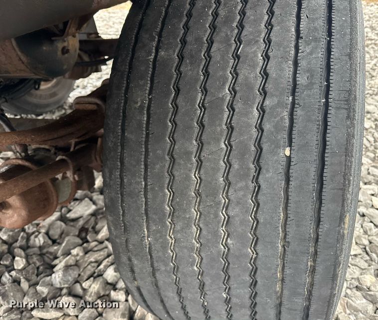 image for item YA0134 2014 Wabash dry van trailer