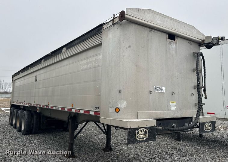 image for item YA0137 2007 Mac end dump trailer