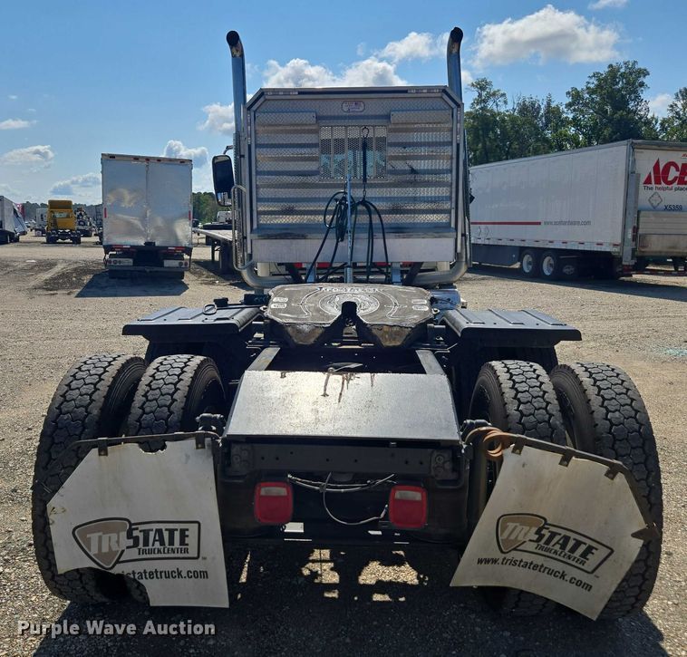 image for item YA0869 2023 Mack GR64FT semi truck