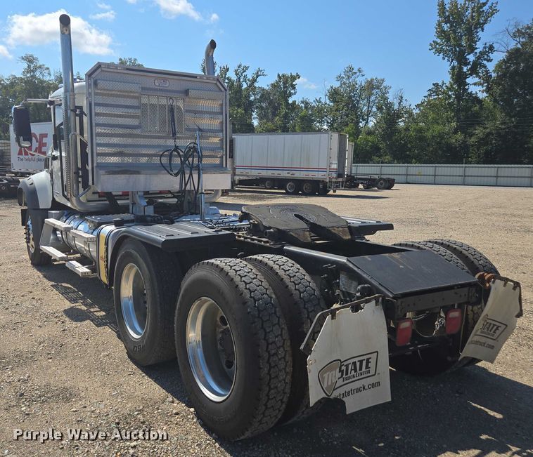 image for item YA0869 2023 Mack GR64FT semi truck