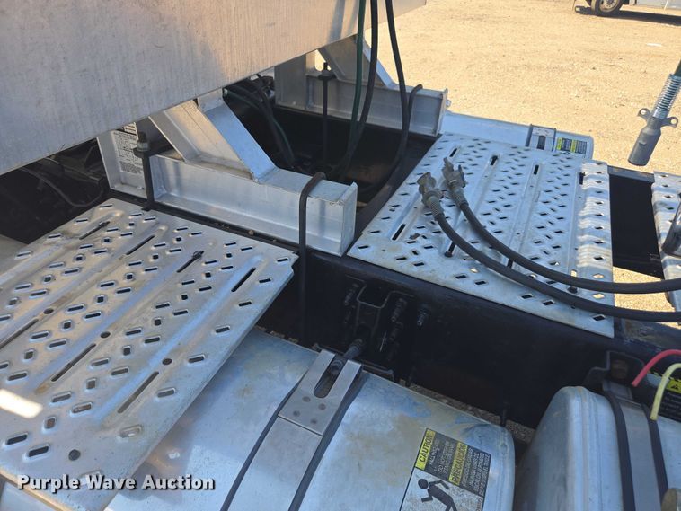 image for item YA0869 2023 Mack GR64FT semi truck