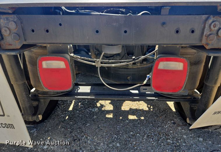 image for item YA0869 2023 Mack GR64FT semi truck