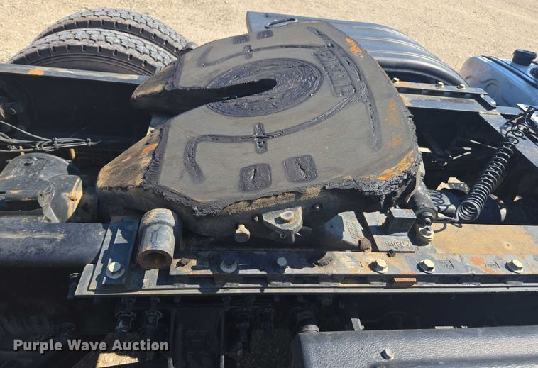 image for item YA0869 2023 Mack GR64FT semi truck