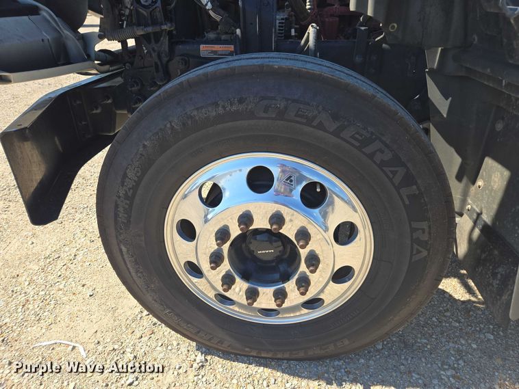 image for item YA0869 2023 Mack GR64FT semi truck