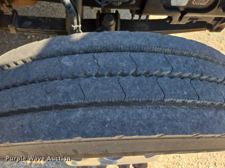 image for item YA0869 2023 Mack GR64FT semi truck