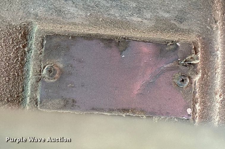 image for item YA0948 2007 Peterbilt 379 semi truck