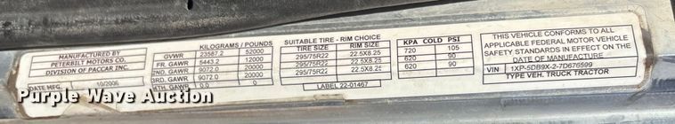 image for item YA0948 2007 Peterbilt 379 semi truck