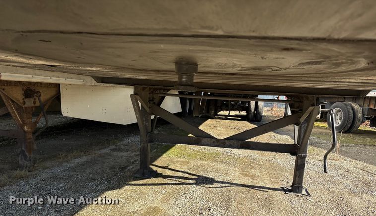 image for item YA0954 2018 Vanguard  REM VXP dry van trailer