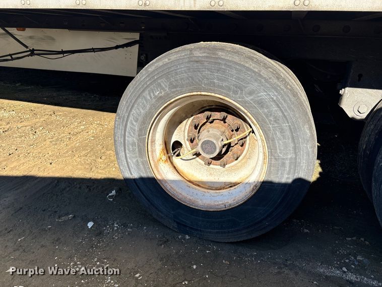 image for item YA0954 2018 Vanguard  REM VXP dry van trailer