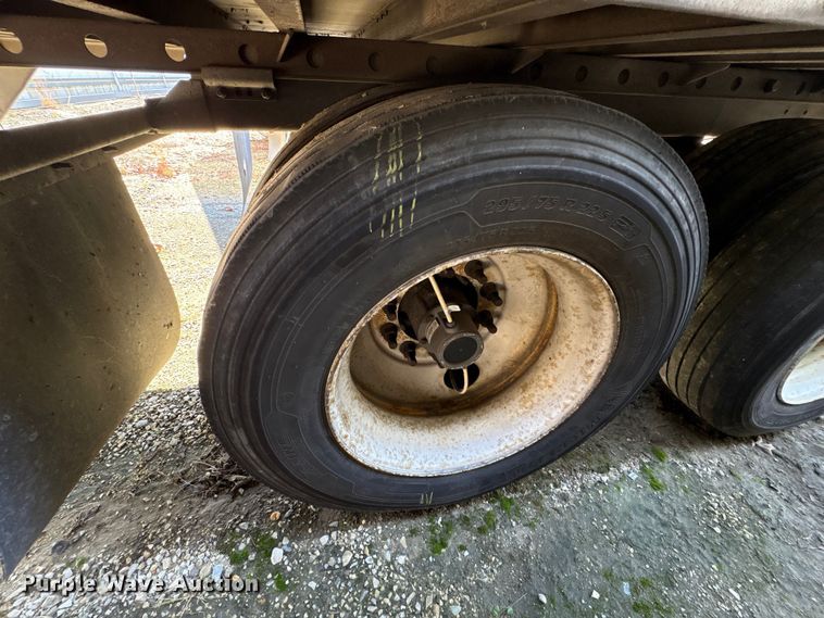 image for item YA0954 2018 Vanguard  REM VXP dry van trailer