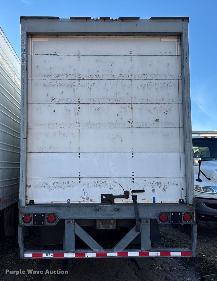 image for item YA0955 2018 Vanguard  REM VXP dry van trailer