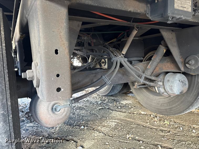 image for item YA0955 2018 Vanguard  REM VXP dry van trailer