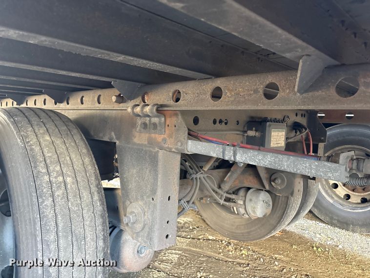 image for item YA0955 2018 Vanguard  REM VXP dry van trailer