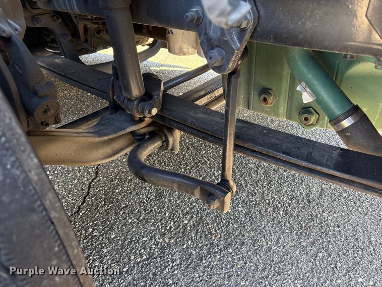 image for item YA0956 2023 Volvo VNL semi truck