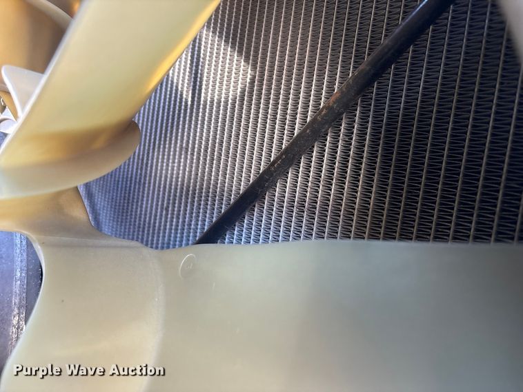 image for item YA0956 2023 Volvo VNL semi truck