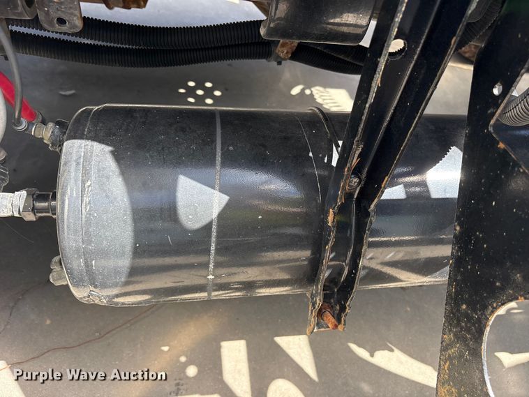 image for item YA0959 2016 Freightliner Cascadia  semi truck