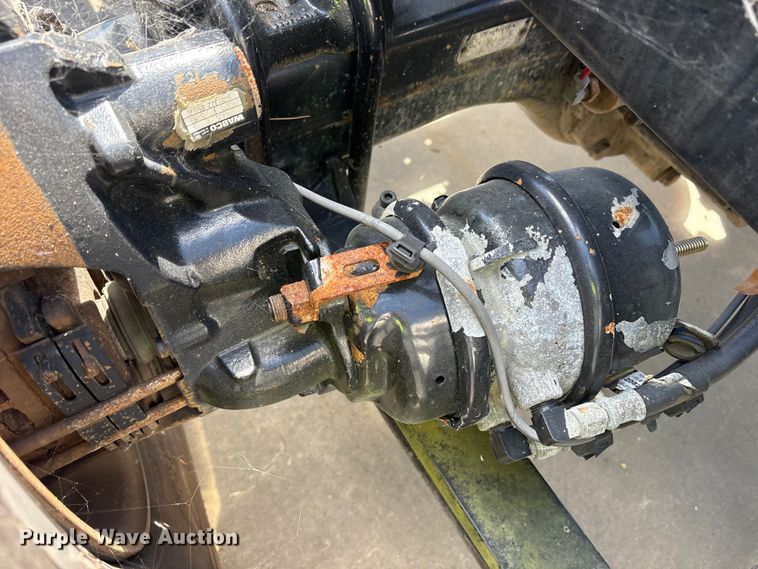 image for item YA0959 2016 Freightliner Cascadia  semi truck