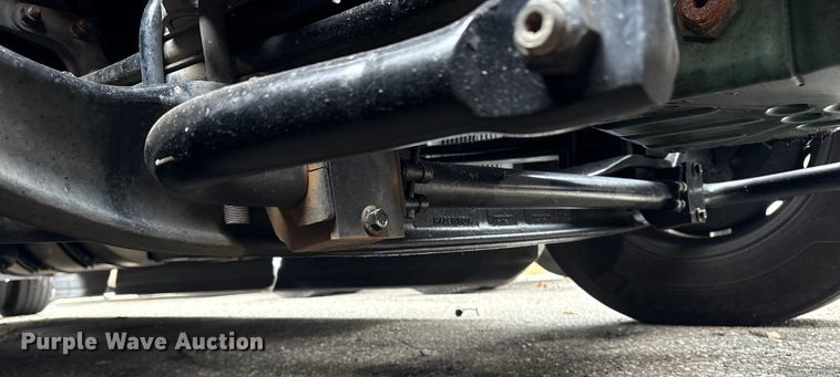 image for item YA0960 2022 Volvo VNL semi truck