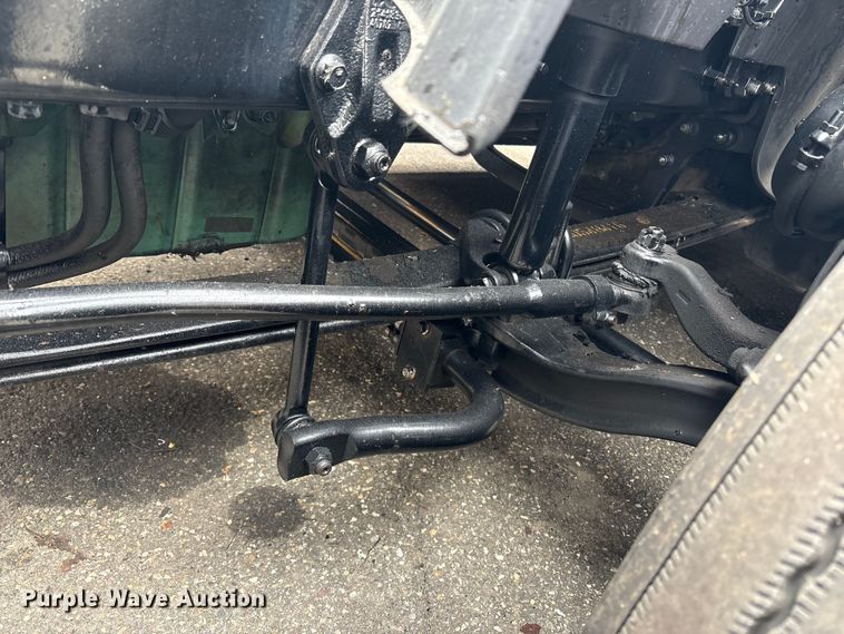 image for item YA0960 2022 Volvo VNL semi truck