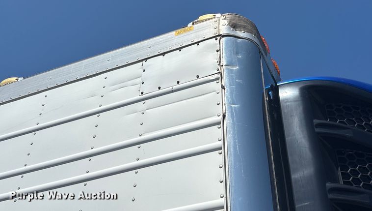 image for item YA0989 2016 Utility  VS2RA refrigerated van trailer