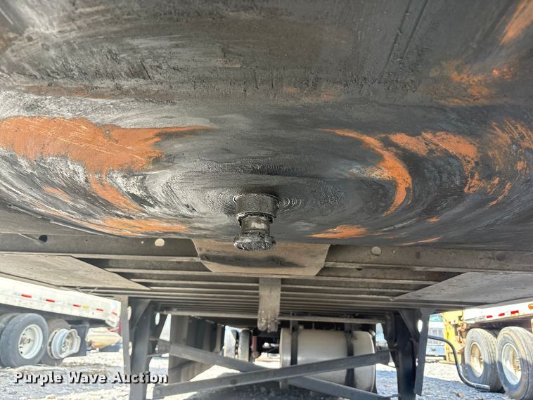 image for item YA0989 2016 Utility  VS2RA refrigerated van trailer