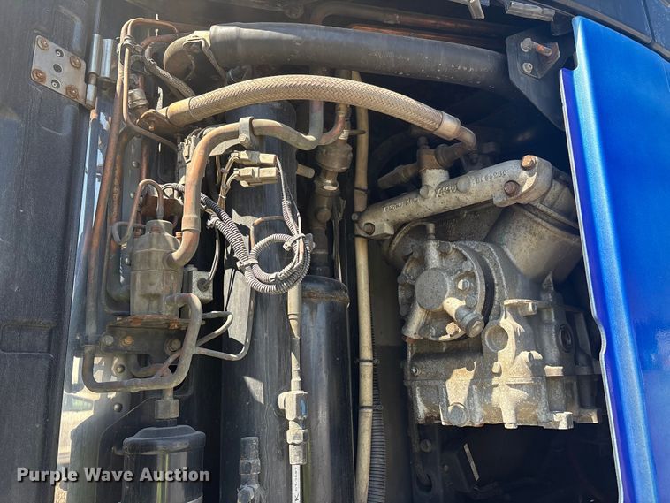 image for item YA0989 2016 Utility  VS2RA refrigerated van trailer