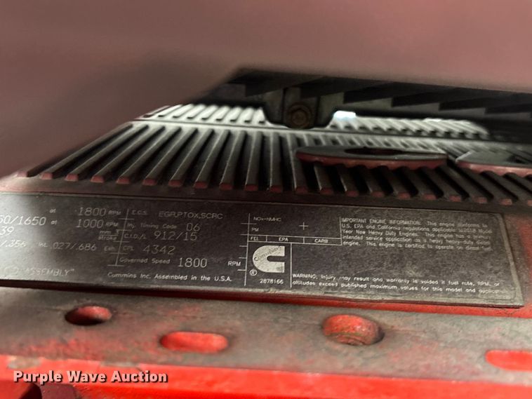 image for item YA1168 2019 International LT625 semi truck