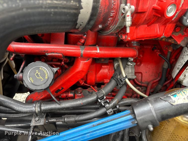 image for item YA1168 2019 International LT625 semi truck