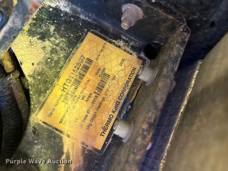 image for item YA1177 2019 International LT625 semi truck