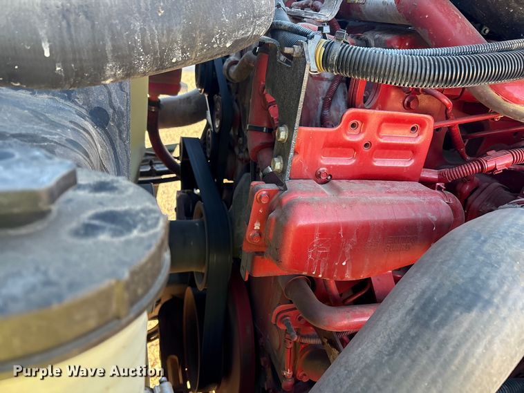 image for item YA1177 2019 International LT625 semi truck