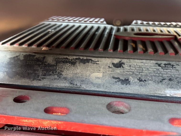 image for item YA1177 2019 International LT625 semi truck