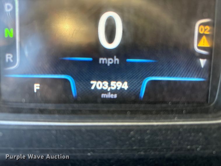 image for item YA1177 2019 International LT625 semi truck