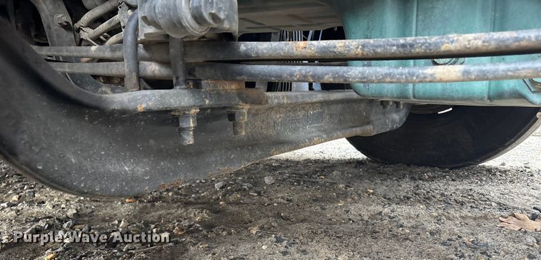 image for item YA1243 2017 Volvo VN semi truck