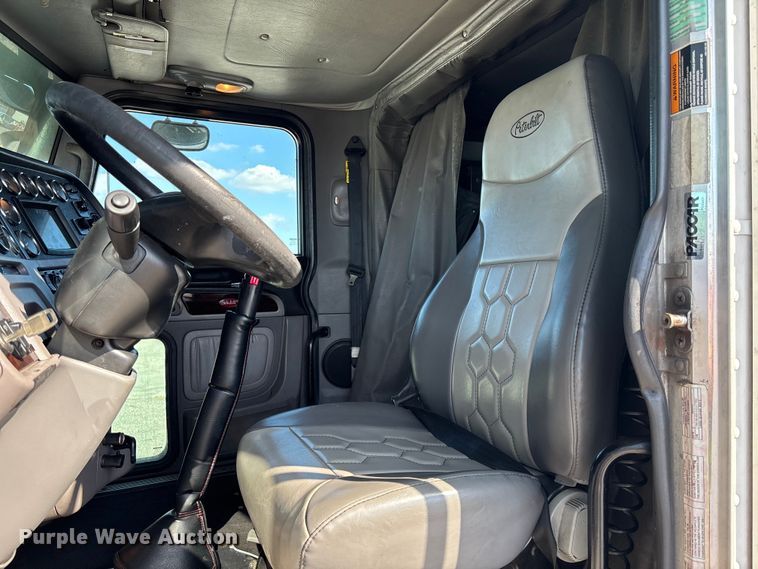 image for item YA1261 2014 Peterbilt 388 car carrier truck with car carrier trailer