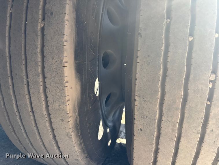 image for item YA1261 2014 Peterbilt 388 car carrier truck with car carrier trailer