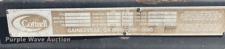 image for item YA1261 2014 Peterbilt 388 car carrier truck with car carrier trailer