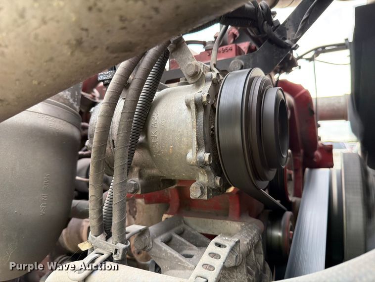 image for item YA1270 2023 Peterbilt  389 semi truck