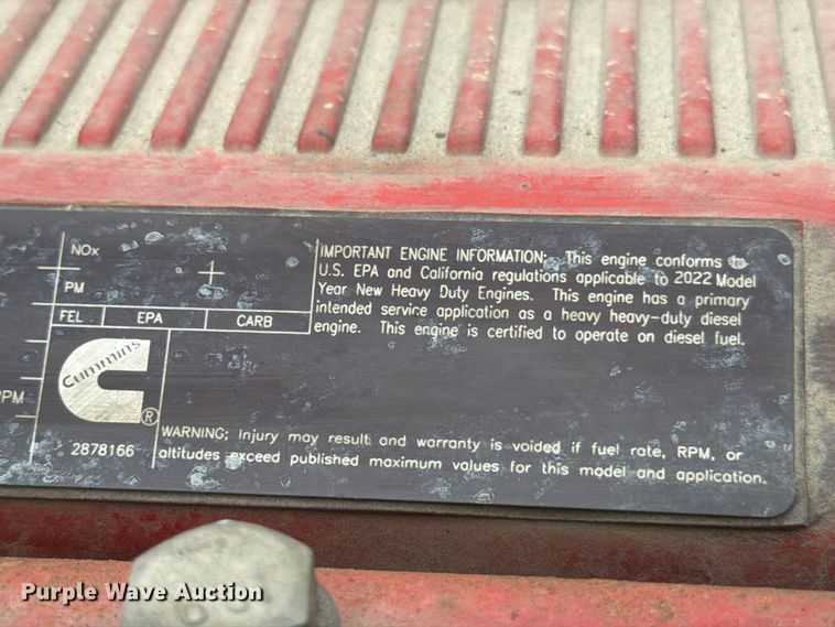 image for item YA1270 2023 Peterbilt  389 semi truck