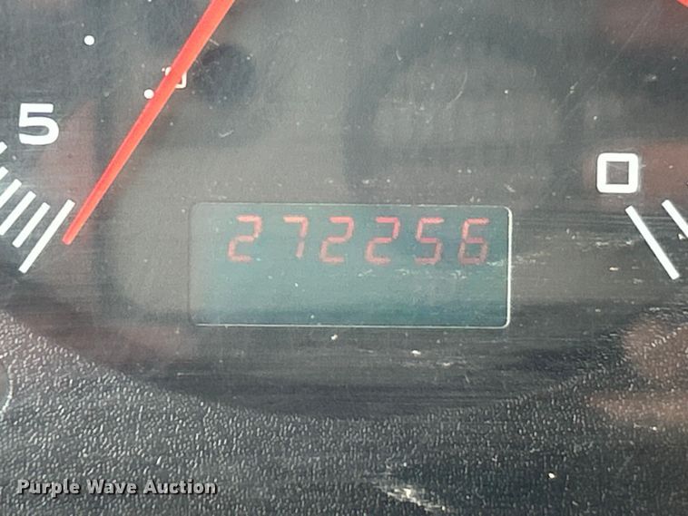 image for item YA1271 2015 Caterpillar CT660S semi truck