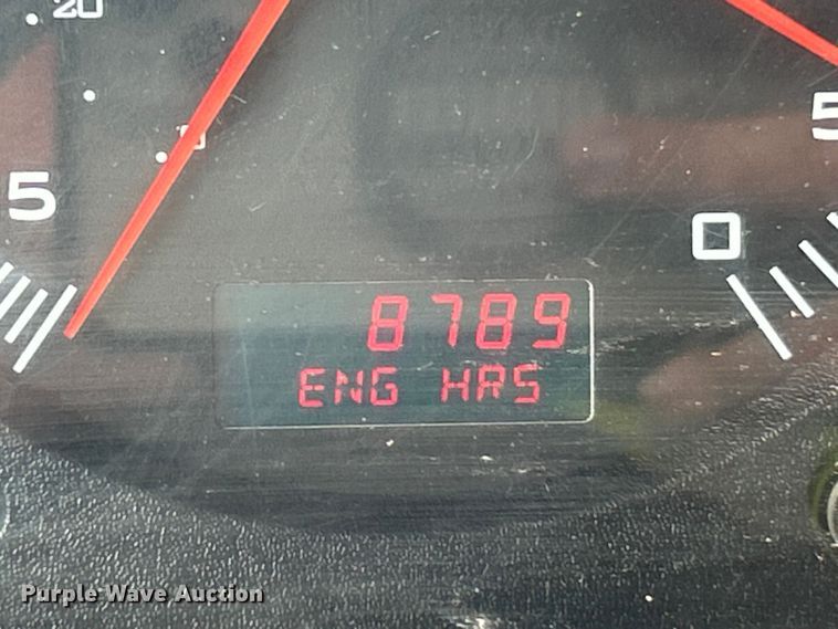 image for item YA1271 2015 Caterpillar CT660S semi truck