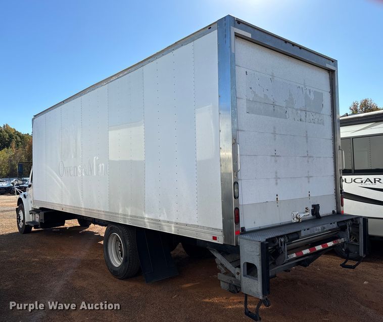 image for item YA1276 2018 Freightliner Buisness Class M2 box truck