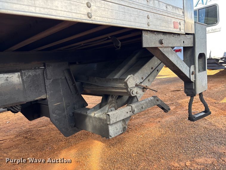 image for item YA1276 2018 Freightliner Buisness Class M2 box truck