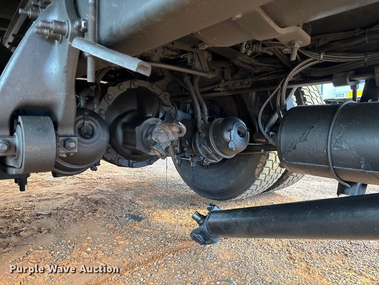 image for item YA1276 2018 Freightliner Buisness Class M2 box truck